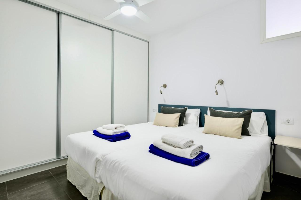 San Bartolomé Charming 2 Bedroom Retreat With Beachfront Views מראה חיצוני תמונה